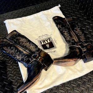 Frye harness cowboy boots size 6